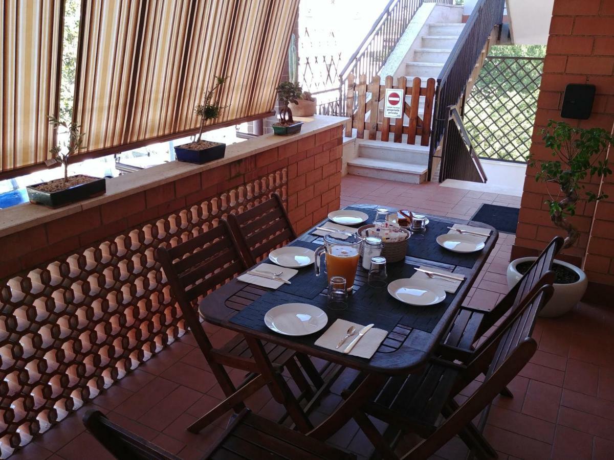 Bonsai Bed & Breakfast Фиумичино Екстериор снимка